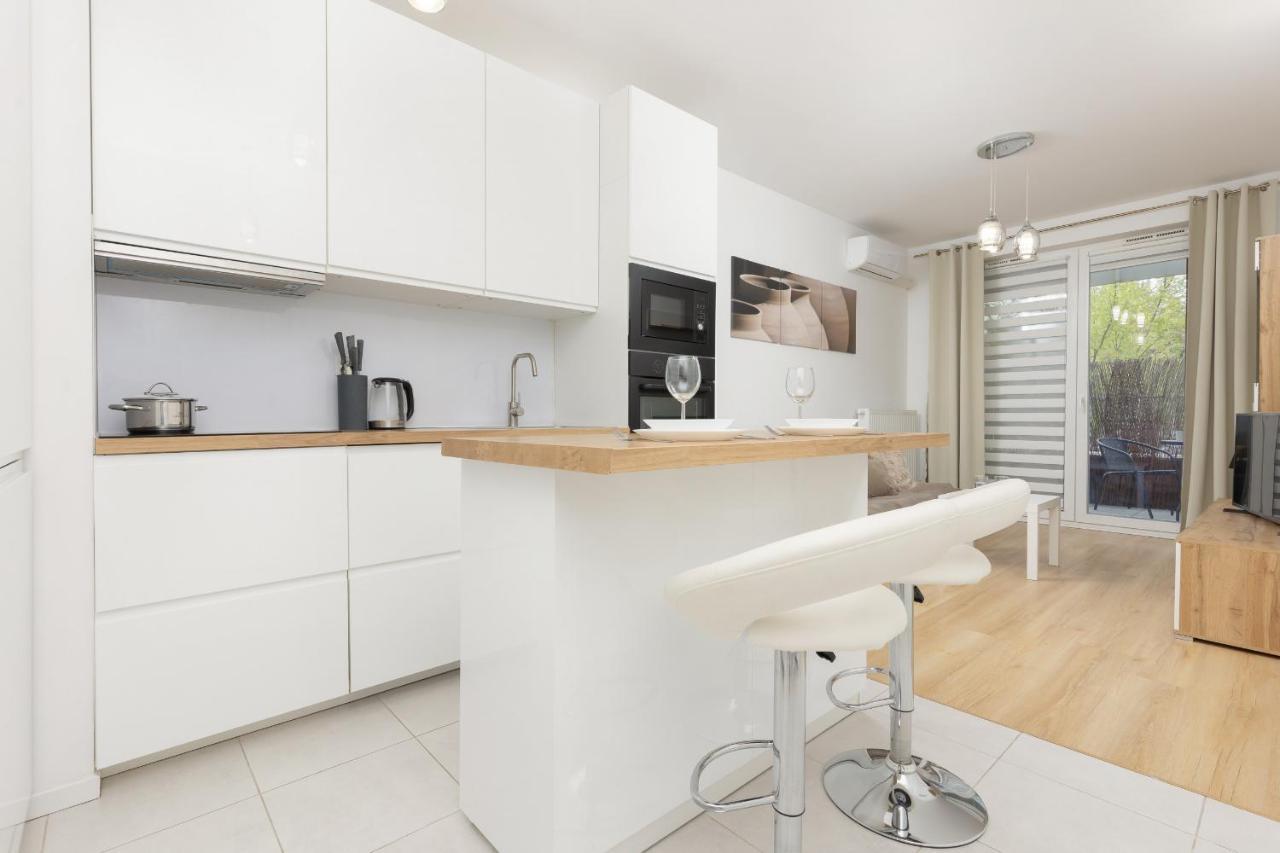Apartment With Ac Warsaw Mokotow Business Centre By Noclegi Renters Exterior photo